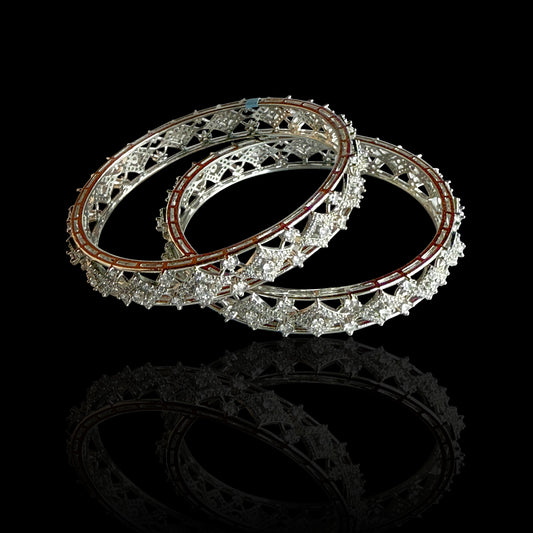 LAASYA BANGLE